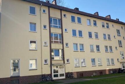 Renovierte 2-Zimmer-Wohnung mit Balkon zimmer