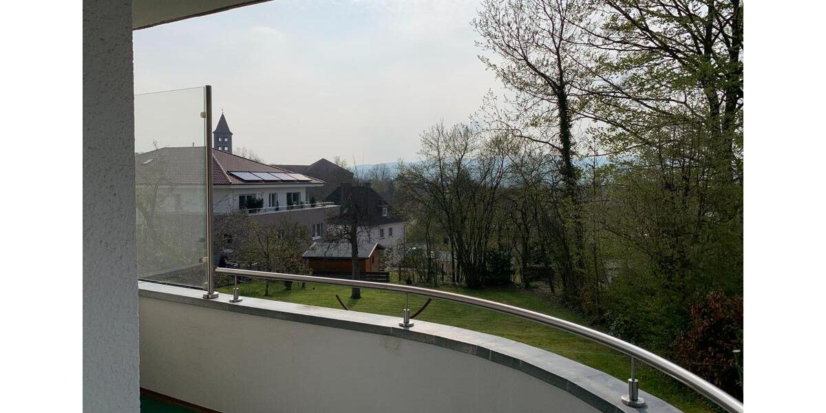 Hochparterre Bad Hersfeld - 4 Zimmer, 110 m&sup2;, 950&euro; | Angebot:24785759