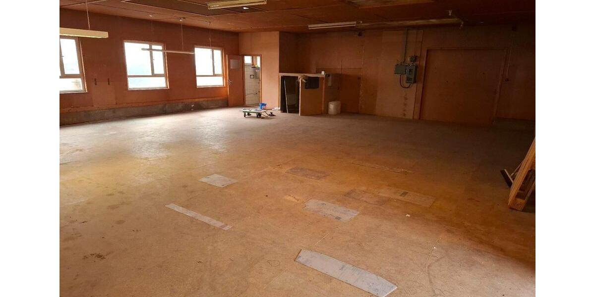 Gewerbeobjekt Balingen - 1.200&euro; | Angebot:25709055