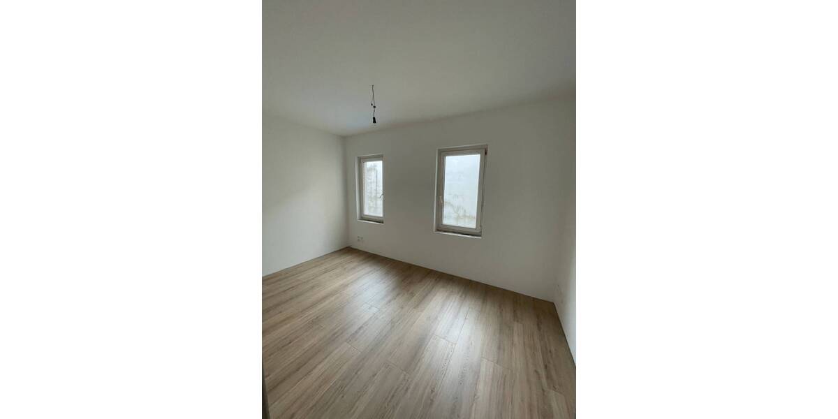 Etagenwohnung Saalfeld/Saale Saalfeld - 4 Zimmer, 114 m&sup2;, 942&euro; | Angebot:26434567