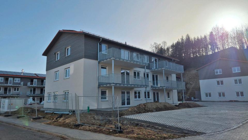 Erdgeschoßwohnung Leutkirch im Allgäu - 4 Zimmer, 89 m&sup2;, 1.090&euro; | Angebot:25576422