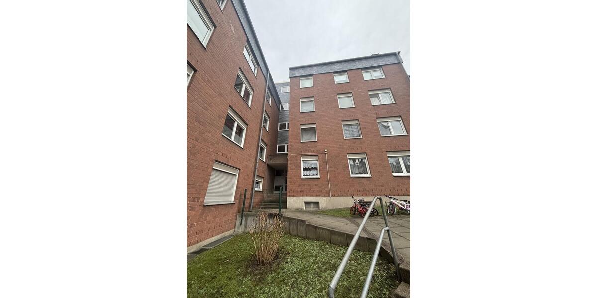 Dachgeschoßwohnung Recklinghausen Berghausen - 2.5 Zimmer, 66 m&sup2;, 481&euro; | Angebot:25050802