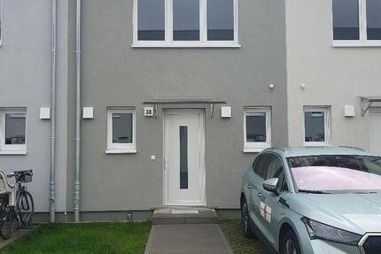 Wohnen auf Zeit Zossen - 1 Zimmer, 14 m&sup2;, 470&euro; | Angebot:24700782