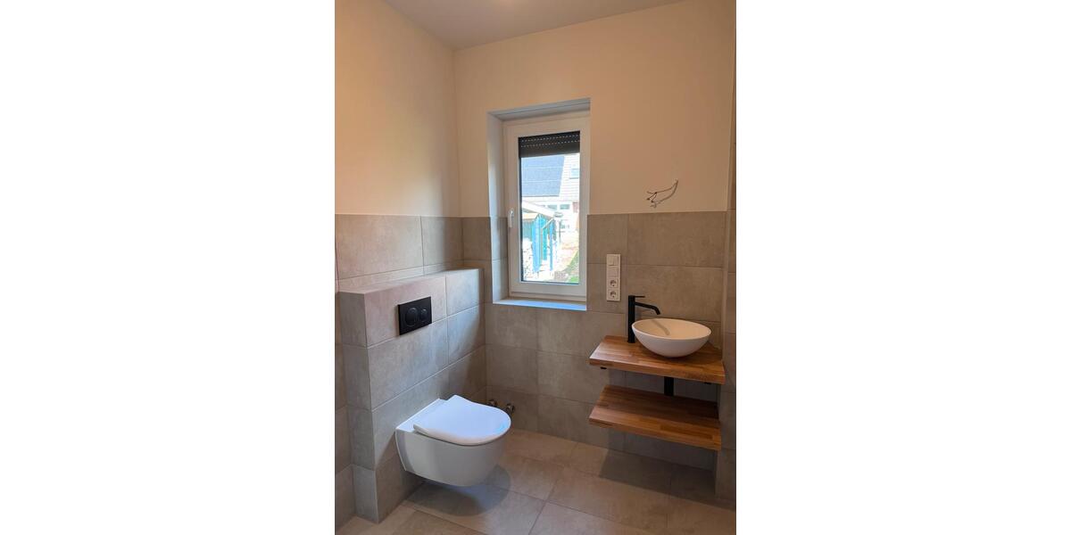 Doppelhaushälfte Elmshorn - 4 Zimmer, 125 m&sup2;, 1.800&euro; | Angebot:25974200