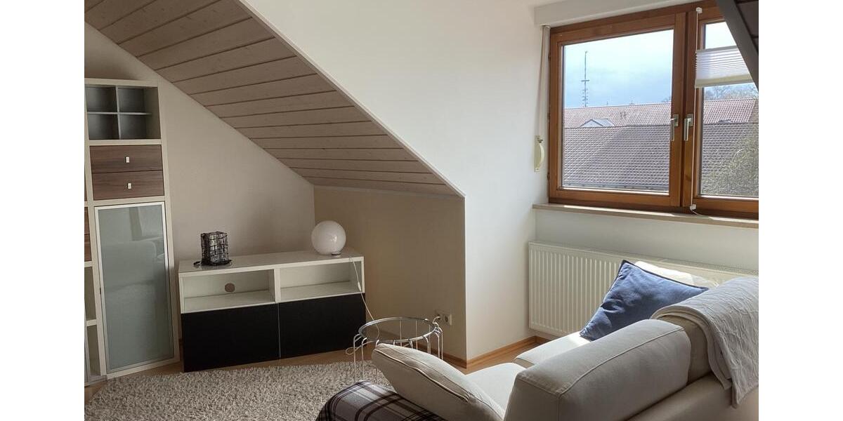 Dachgeschoßwohnung Kirchheim bei München - 1 Zimmer, 27 m&sup2;, 700&euro; | Angebot:25996044