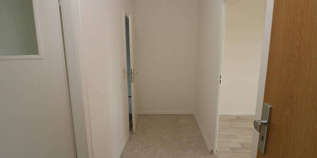 Etagenwohnung Freiberg Freiberg West - 2 Zimmer, 46 m&sup2;, 319&euro; | Angebot:26029966