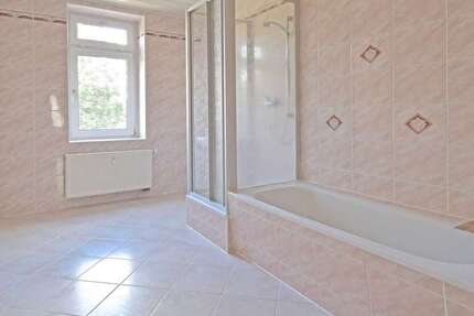 Wohnung Zwönitz - 3.5 Zimmer, 108 m&sup2;, 324&euro; | Angebot:27262271