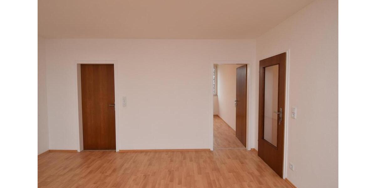 Etagenwohnung Unterhaching - 3 Zimmer, 70 m&sup2;, 1.750&euro; | Angebot:26226424