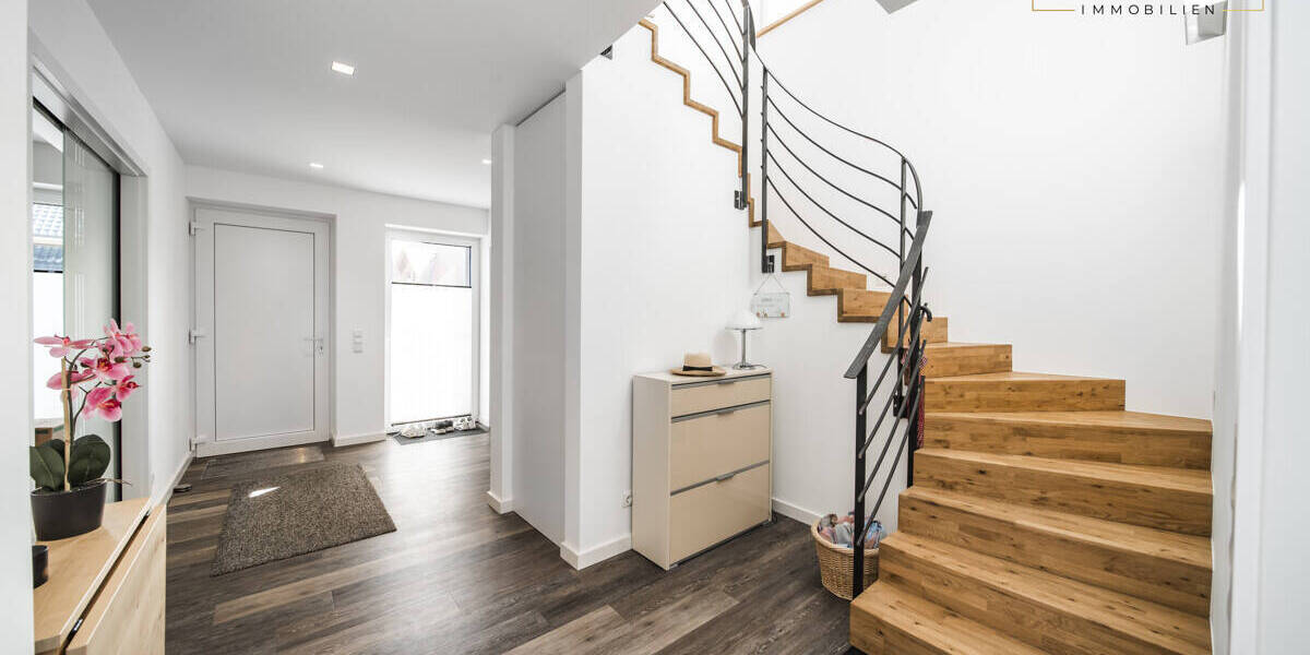 Doppelhaushälfte Essen (Oldenburg) Essen - 3 Zimmer, 124 m&sup2;, 1.300&euro; | Angebot:25996316