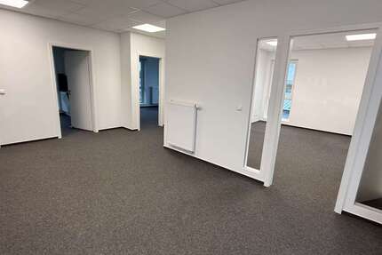 Büro in Kiel 2.100 € 155 m² zimmer