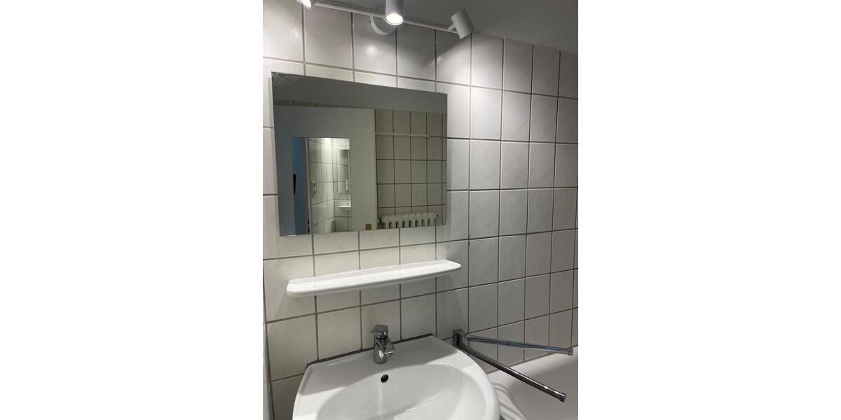 Dachgeschoßwohnung Mülheim an der Ruhr Mellinghofen - 1.5 Zimmer, 35 m&sup2;, 350&euro; | Angebot:26019158