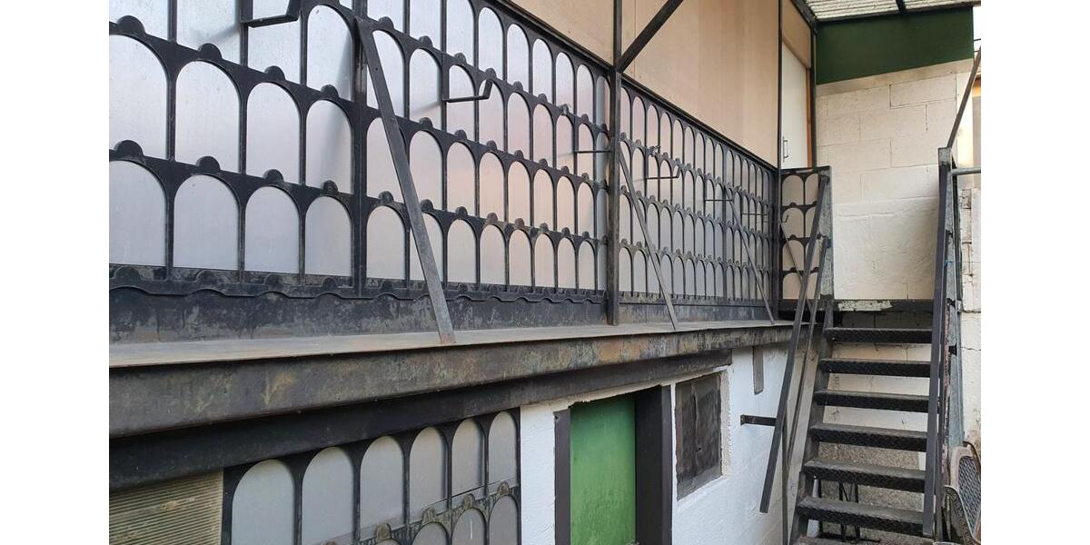 Lagerraum Raum Abstellraum Lager Materiallager Haushaltsraum zimmer