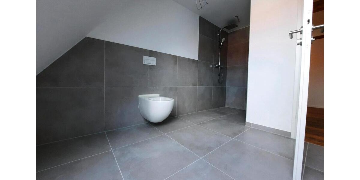 Etagenwohnung Zimmern ob Rottweil - 2 Zimmer, 420 m&sup2;, 490&euro; | Angebot:26183202