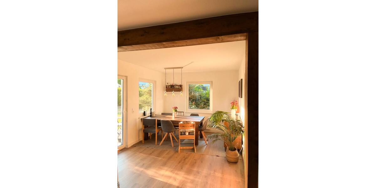 Einfamilienhaus Bad Arolsen - 4 Zimmer, 115 m&sup2;, 1.150&euro; | Angebot:26253884