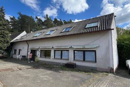 Gewerbeobjekt Zirndorf Weiherhof - 4 Zimmer, 200 m&sup2;, 1.799&euro; | Angebot:26486252
