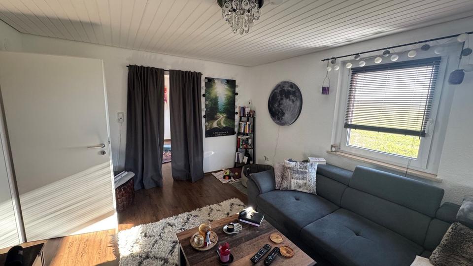 Etagenwohnung Stockheim - 4 Zimmer, 100 m&sup2;, 800&euro; | Angebot:26268473