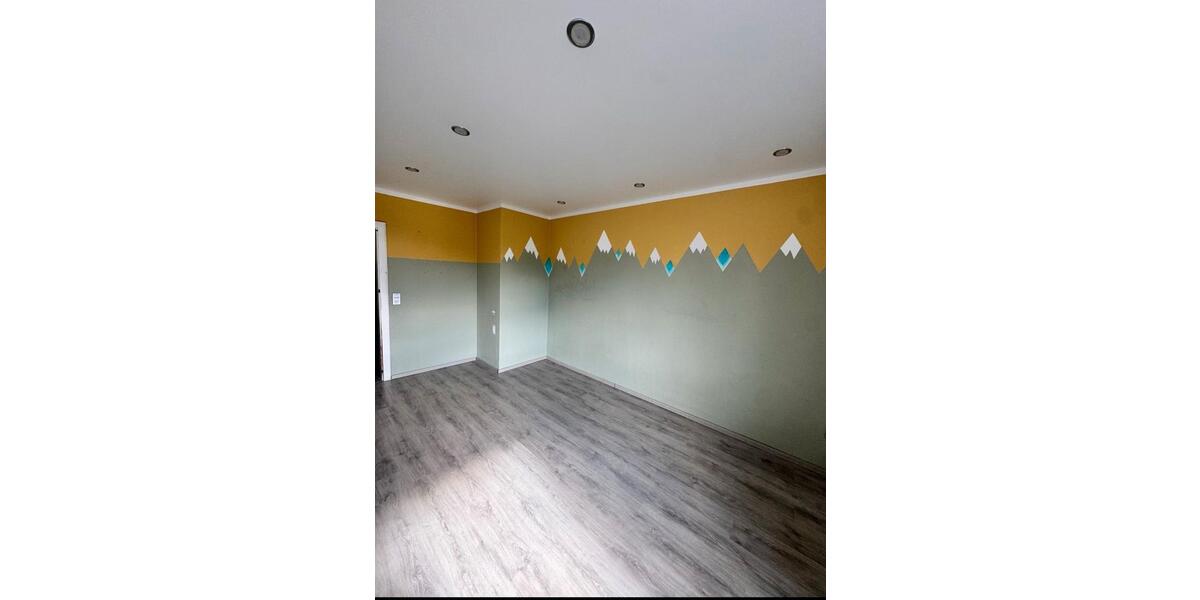 Etagenwohnung Düsseldorf Stadtbezirk 10 - 3 Zimmer, 73 m&sup2;, 1.420&euro; | Angebot:24623780