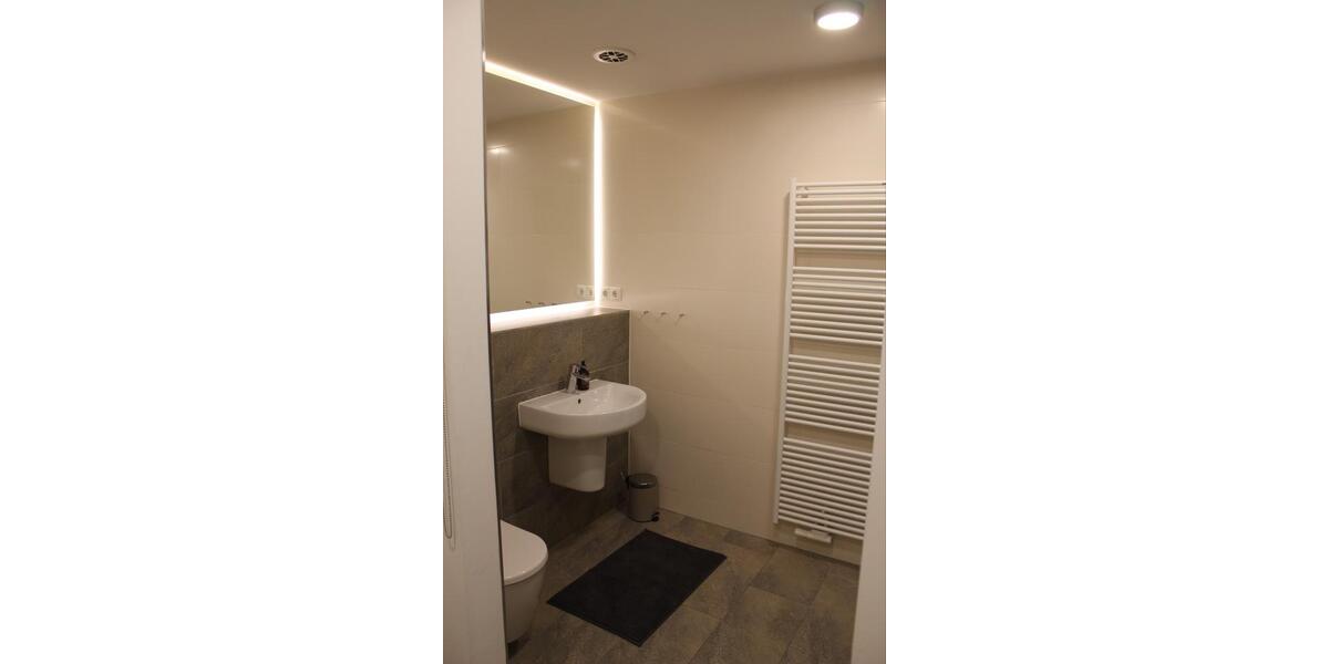 Einfamilienhaus München Am Riesenfeld - 2.5 Zimmer, 75 m&sup2;, 2.350&euro; | Angebot:26018713