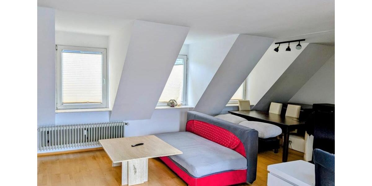 Dachgeschoßwohnung Aachen Aachen-Mitte - 3 Zimmer, 85 m&sup2;, 890&euro; | Angebot:26521900