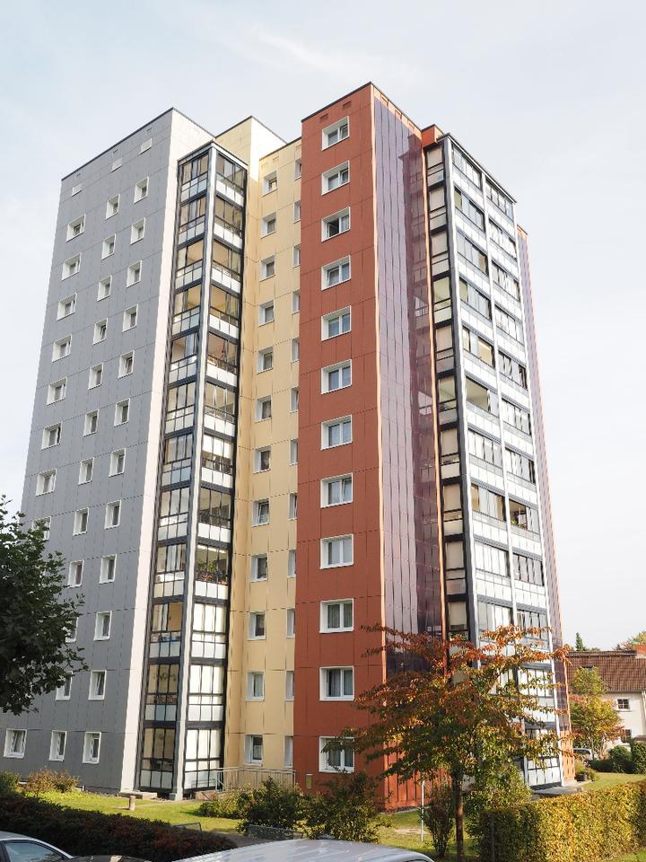 Geräumige 3-Zimmerwohnung mit Weitblick – sichern Sie sich jetzt Ihr neues Zuhause in luftiger Höhe!