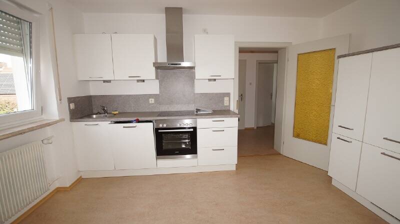 Etagenwohnung Straubing - 4 Zimmer, 93 m&sup2;, 750&euro; | Angebot:26597472