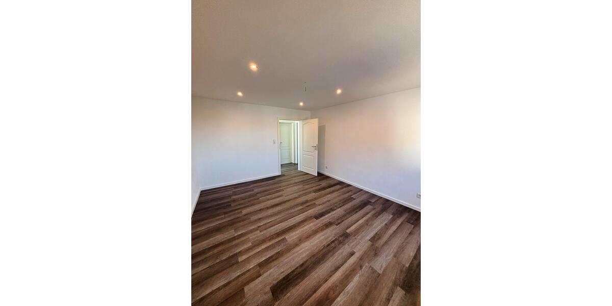 Etagenwohnung Homburg - 2 Zimmer, 60 m&sup2;, 750&euro; | Angebot:26248597
