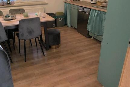 Wohnung Hünfeld - 3 Zimmer, 90 m&sup2;, 850&euro; | Angebot:25150759