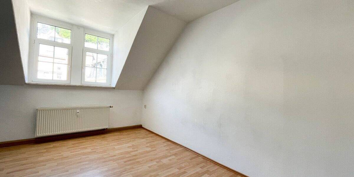 Etagenwohnung Annaberg-Buchholz / Buchholz Annaberg - 5 Zimmer, 101 m&sup2;, 515&euro; | Angebot:24043895