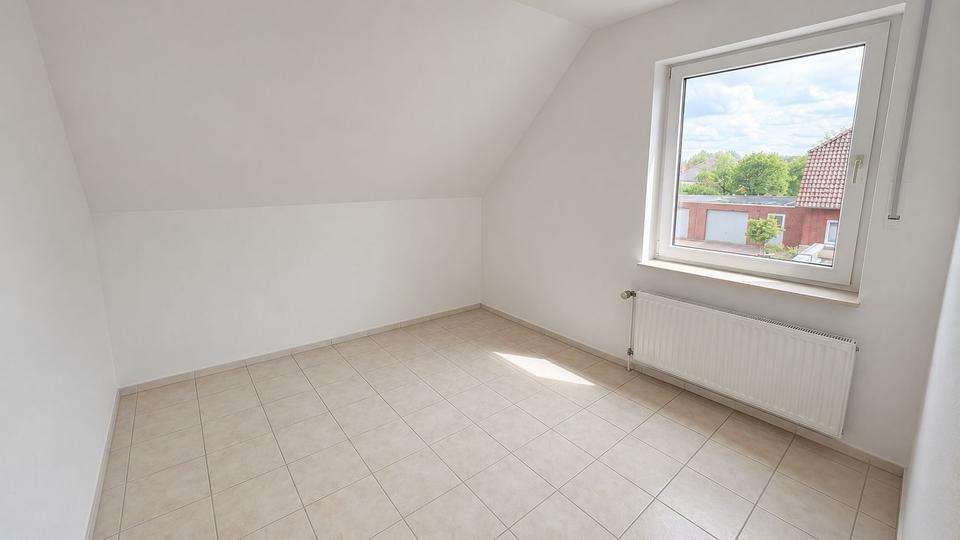 Dachgeschoßwohnung Bersenbrück - 3 Zimmer, 86 m&sup2;, 620&euro; | Angebot:26636412