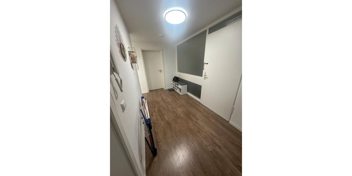 Dachgeschoßwohnung Eislingen (Fils) - 3 Zimmer, 84 m&sup2;, 1.050&euro; | Angebot:24719602