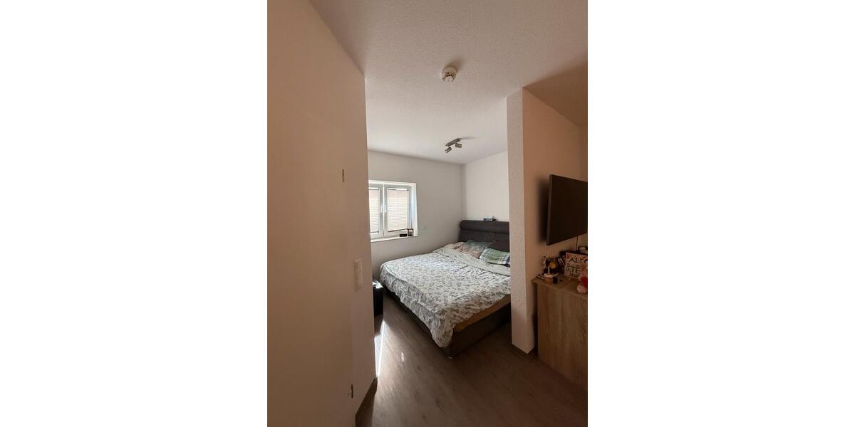 Erdgeschoßwohnung Weddingstedt - 1 Zimmer, 1 m&sup2;, 535&euro; | Angebot:26529245