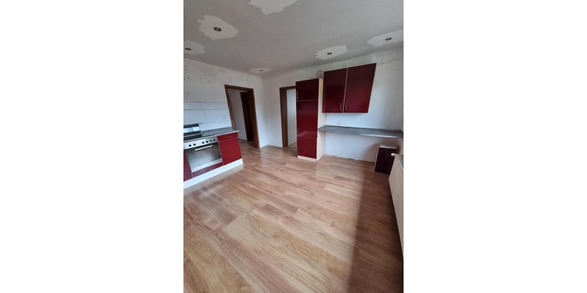 Etagenwohnung Extertal - 5 Zimmer, 110 m&sup2;, 600&euro; | Angebot:26271935