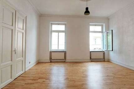 Wohnung Wiesbaden Mitte - 5 Zimmer, 134 m&sup2;, 1.450&euro; | Angebot:26943856