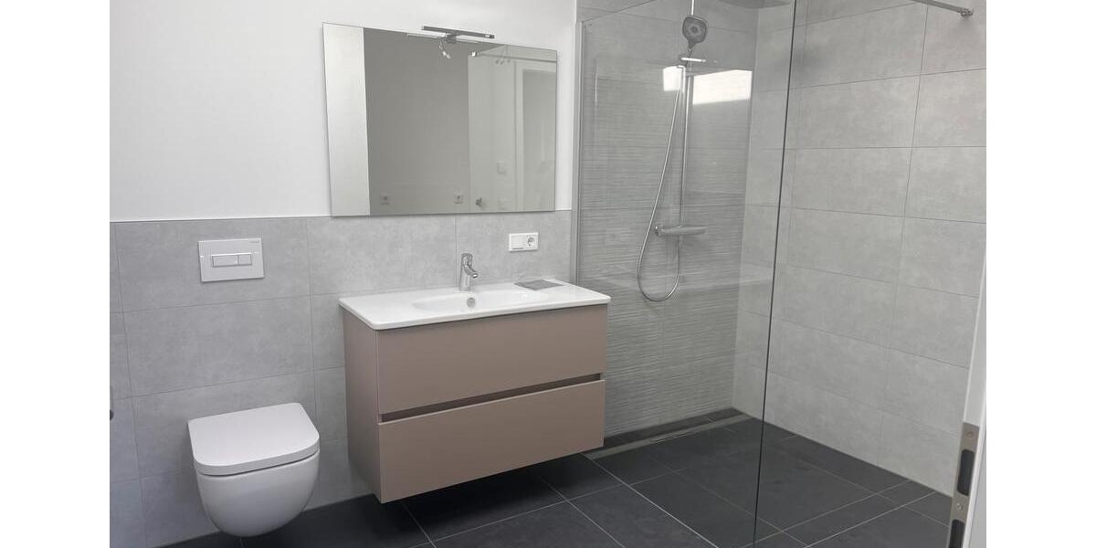 Etagenwohnung Lohr am Main - 2 Zimmer, 81 m&sup2;, 1.020&euro; | Angebot:26085023