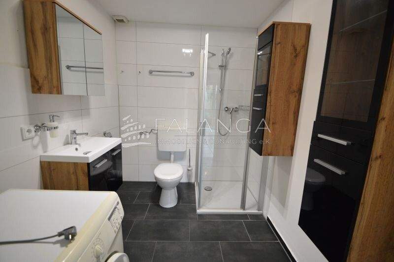 Gewerbeobjekt Budenheim - 6 Zimmer, 1.700&euro; | Angebot:25697563