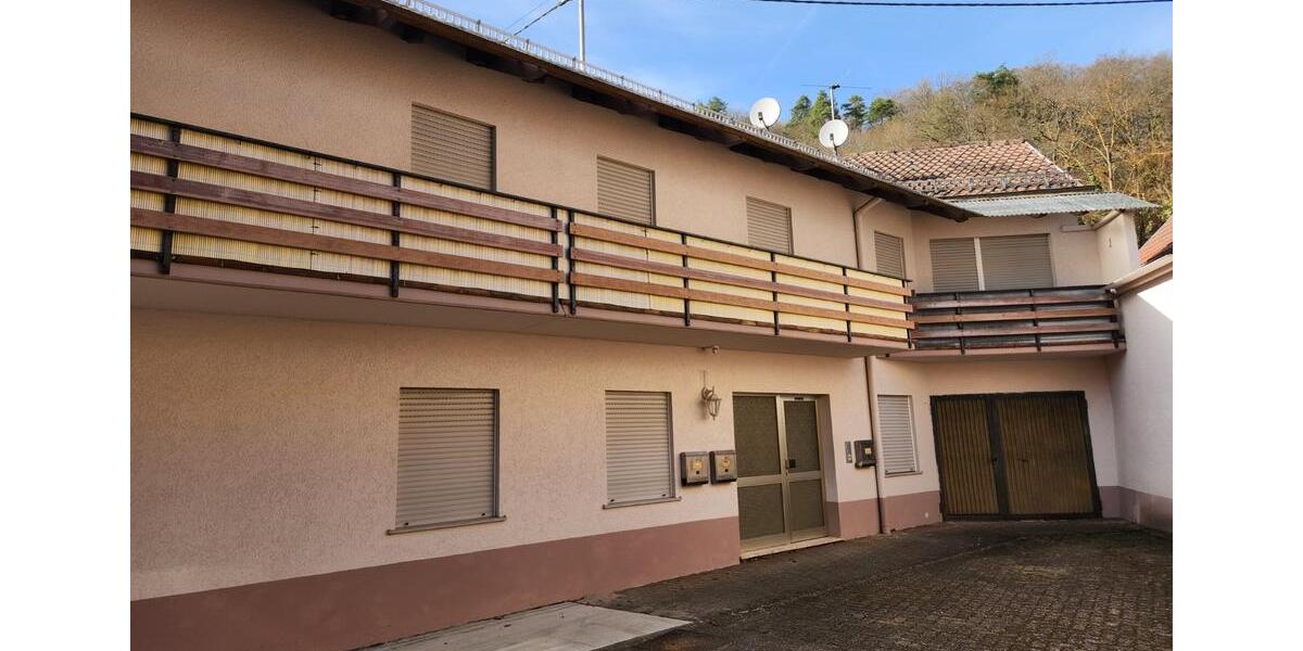 Etagenwohnung Albersweiler - 3 Zimmer, 68 m&sup2;, 575&euro; | Angebot:25572226