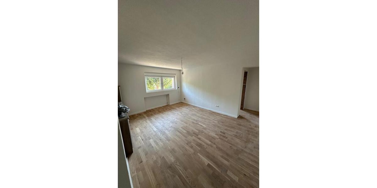 Etagenwohnung Bühl - 2 Zimmer, 52 m&sup2;, 600&euro; | Angebot:24383486