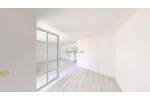 helles 1 Raum Appartement mit Balkon in ruhiger grüner Lage
