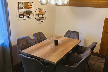 Erstklassige möblierte Wohnung in ruhiger Lage zu vermieten 3 zimmer