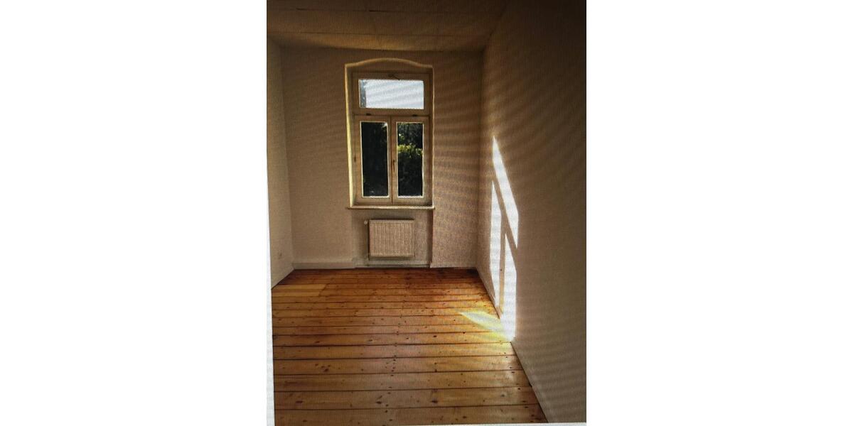 Etagenwohnung Radeberg - 3 Zimmer, 65 m&sup2;, 550&euro; | Angebot:25957273