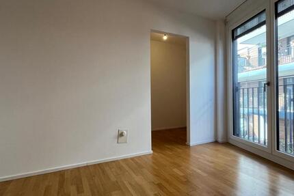 Wohnung Stuttgart - 2 Zimmer, 67 m&sup2;, 1.150&euro; | Angebot:26068596