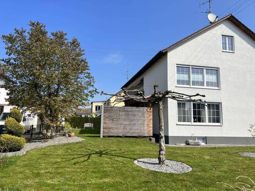 Großzügige 4 ZKB Wohnung in ruhiger Lage - Affing