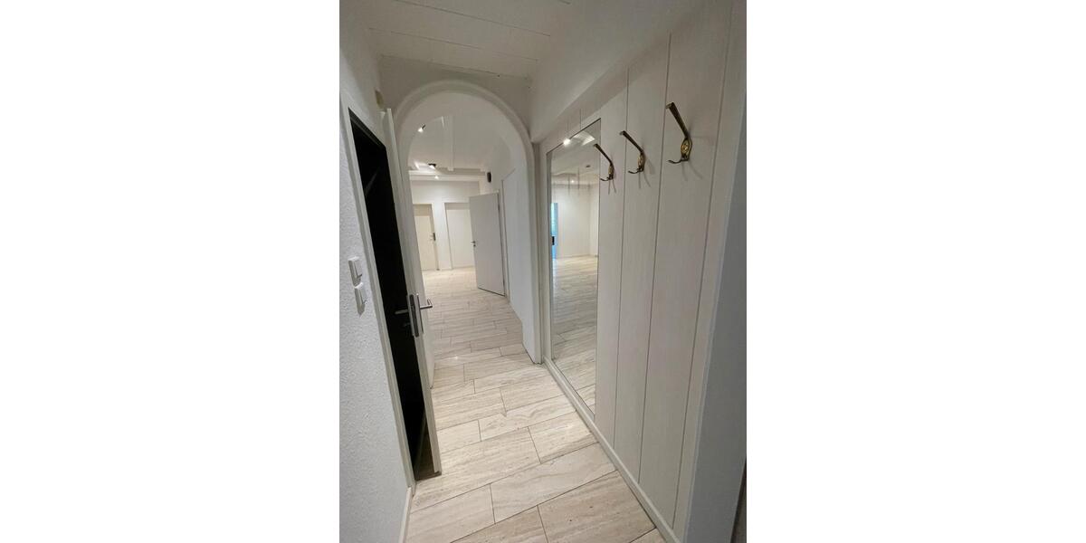 Etagenwohnung Osnabrück - 4 Zimmer, 120 m&sup2;, 1.300&euro; | Angebot:26553838