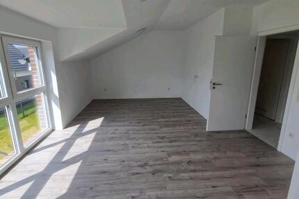 Wohnung Ilsede - 3 Zimmer, 75 m&sup2;, 750&euro; | Angebot:26579211