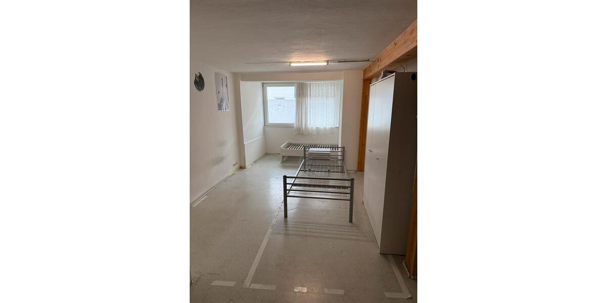 Erdgeschoßwohnung Dillingen an der Donau - 1 Zimmer, 162 m&sup2;, 2.120&euro; | Angebot:24819469