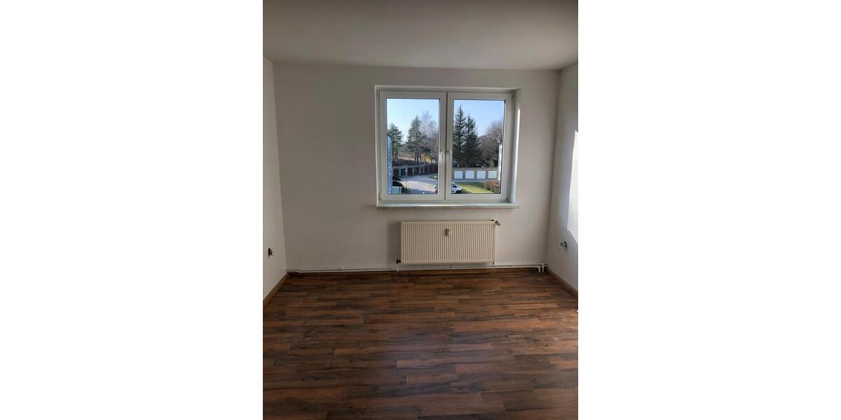 Etagenwohnung Bad Sülze - 3 Zimmer, 60 m&sup2;, 372&euro; | Angebot:19443914