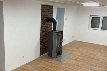 Haus Siegen - 4 Zimmer, 123 m&sup2;, 1.000&euro; | Angebot:26025194