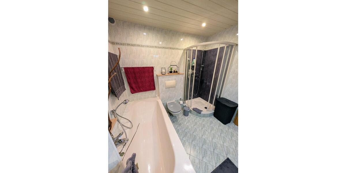 Erdgeschoßwohnung Schwarzenberg/Erzgebirge Erzgebirge - 3 Zimmer, 82 m&sup2;, 690&euro; | Angebot:26698392