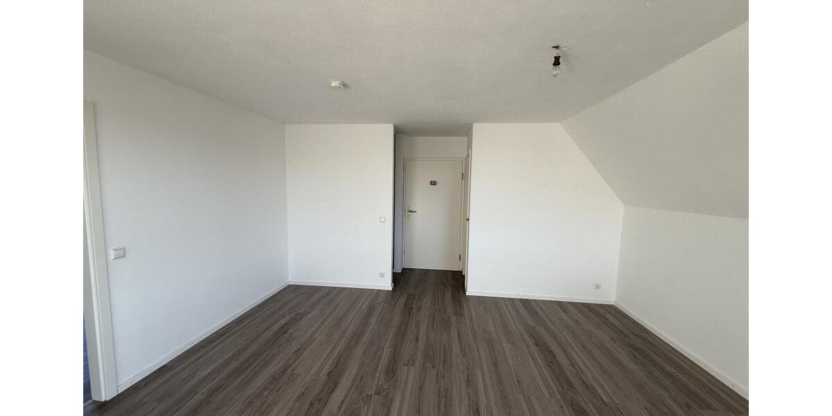 Etagenwohnung Pforzheim Weststadt - 2.5 Zimmer, 64 m&sup2;, 735&euro; | Angebot:26615311