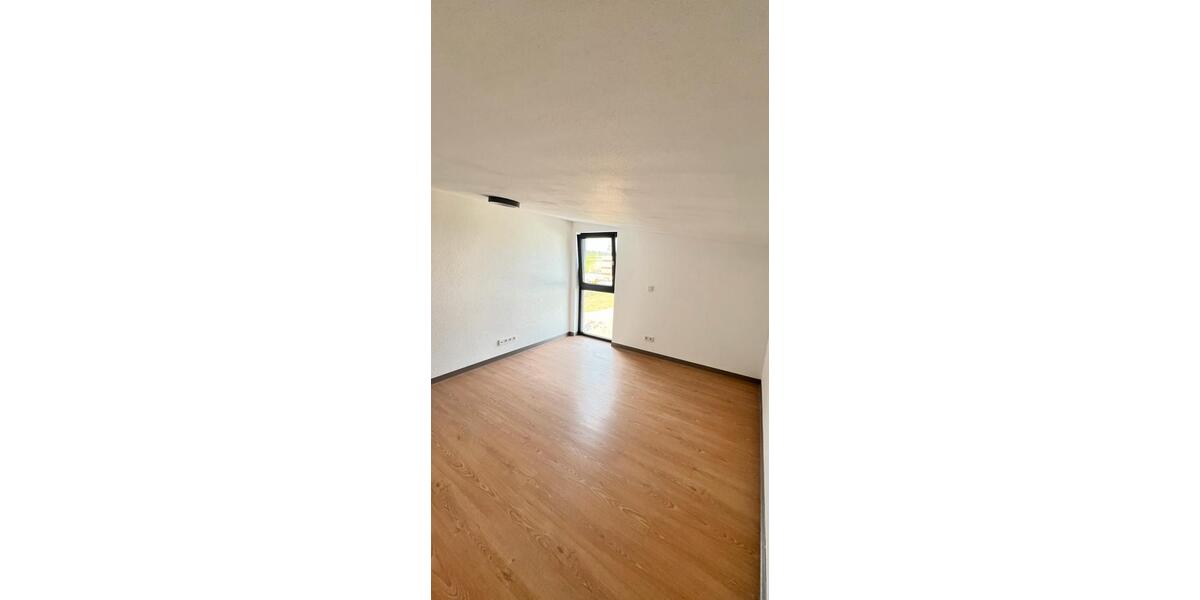 Dachgeschoßwohnung Buchen (Odenwald) - 3 Zimmer, 95 m&sup2;, 1.300&euro; | Angebot:25839346